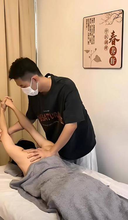 国产熟妇xxxx的相关介绍