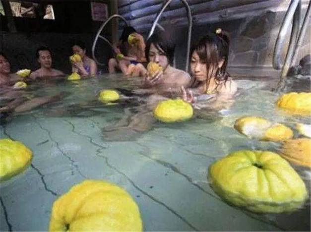 人人澡人人妻人人爽少妇的相关介绍