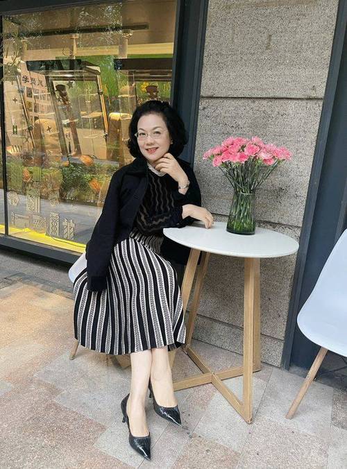 草人影院的相关介绍
