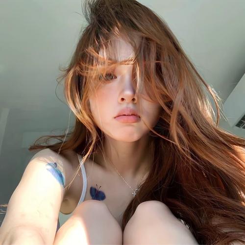男女大尺度吻胸的相关介绍
