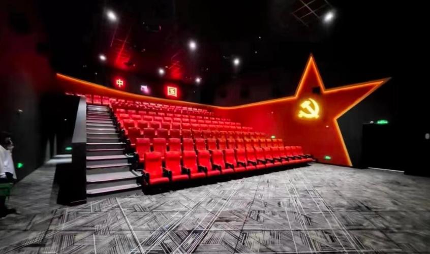 一个人去电影院不尴尬 | 单身影院推荐 | 独处观影指南