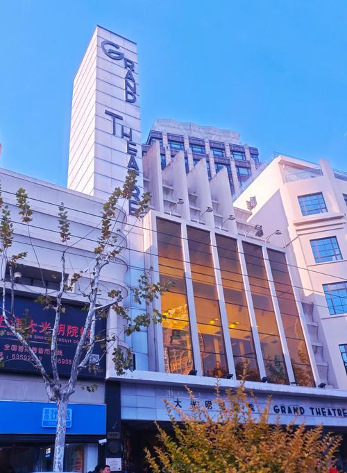 老湿影院方免费版永久入口，高清无广告观影指南，2025最新影视资源持续更新