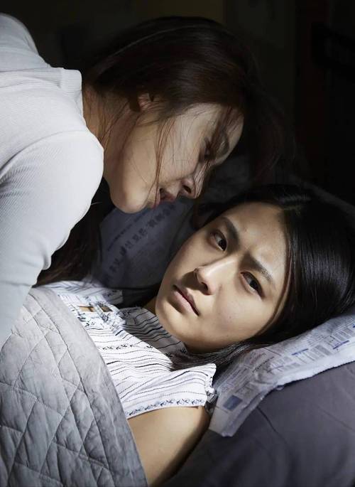 美女各种姿势露脸啪啪啪的相关介绍