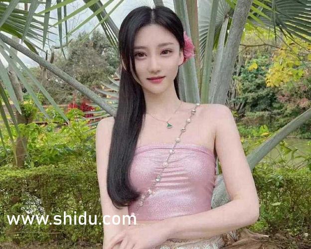 根据980影院，为您生成一个包含3个长尾关键词的SEO标题：

**980影院在线观看免费电影 - 最新高清影视资源推荐与热播剧集抢先看**