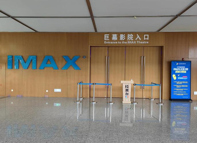 国产女人18毛片水多18精品的相关介绍